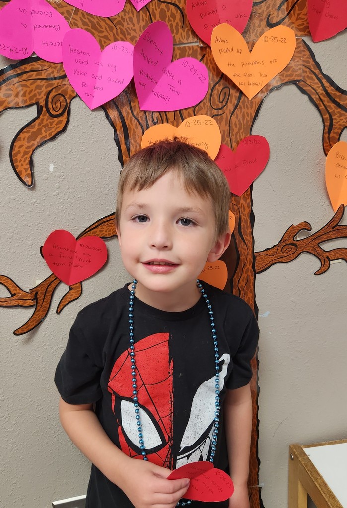10/27/22 Abraham received the Kindness Heart Award 