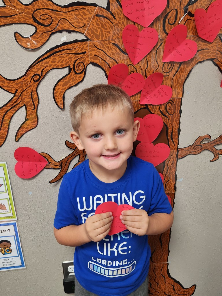 11/17/22 Blaetyn received a Kindness Heart Award